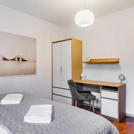 아파트 P&o Juhasow - Wawer *